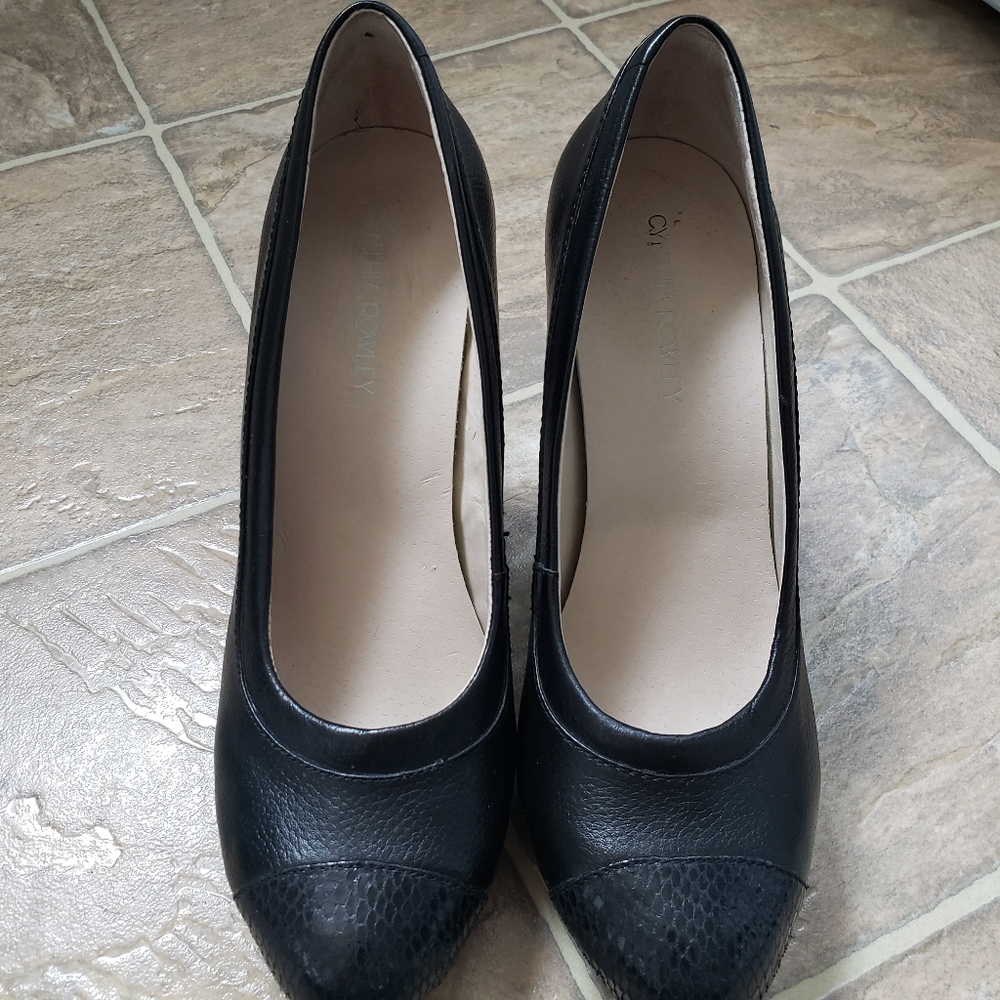 Cynthia Rowley Y2K Black Leather Platform 4" Heels Sz 7.5